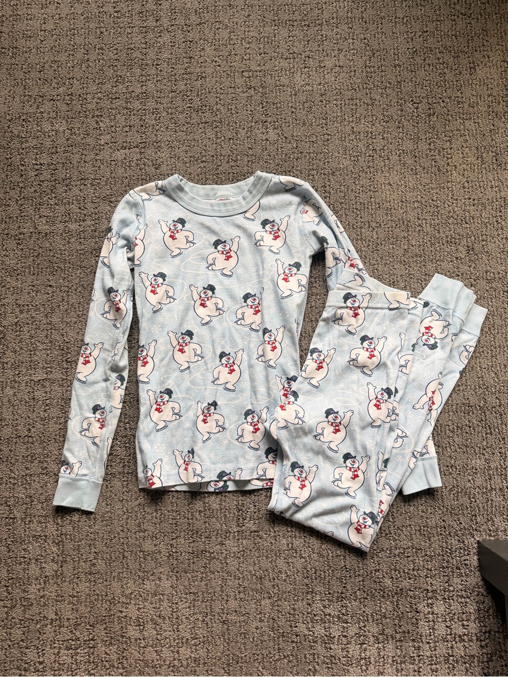 Hannah Andersson - size 10 frosty the snowman print pajama set